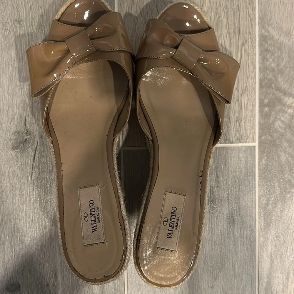 Valentino Garavani Patent Leather Espadrilles Size 41 US 9.5
